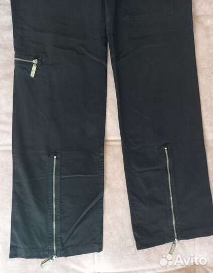 Брюки стильные женские с молниями
