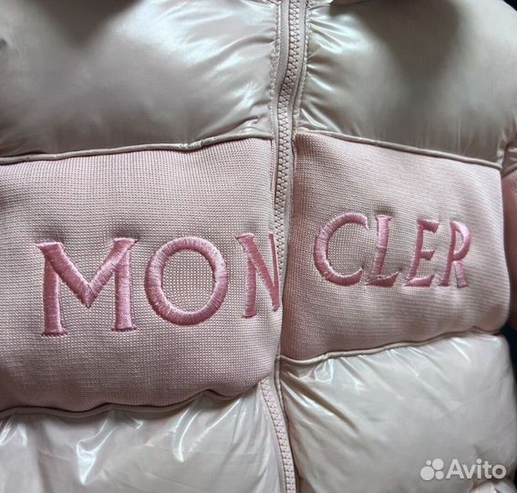Пуховик Moncler Розовый Оригинальное Качество