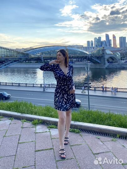 Платье zarina атласное