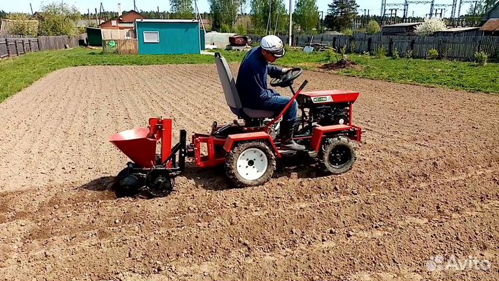 Картофелесажалка на мотоблок и минитрактор