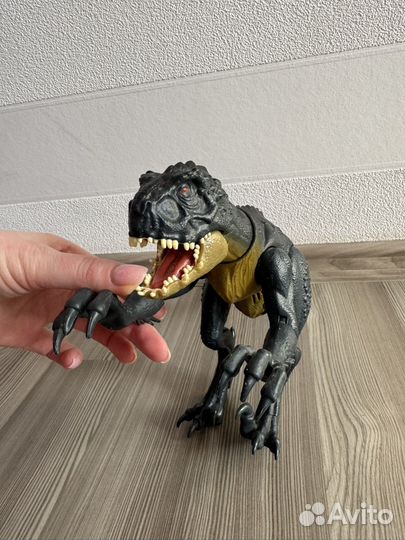 Динозавры jurassic world Scorpions Rex