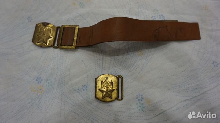 Пряжки пионерские СССР 40-х годов