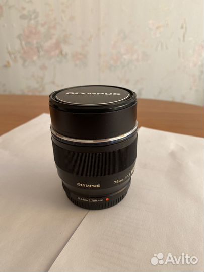 Olympus 75mm f/1.8