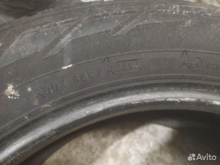 Nokian Tyres Hakkapeliitta R2 225/55 R17 101R