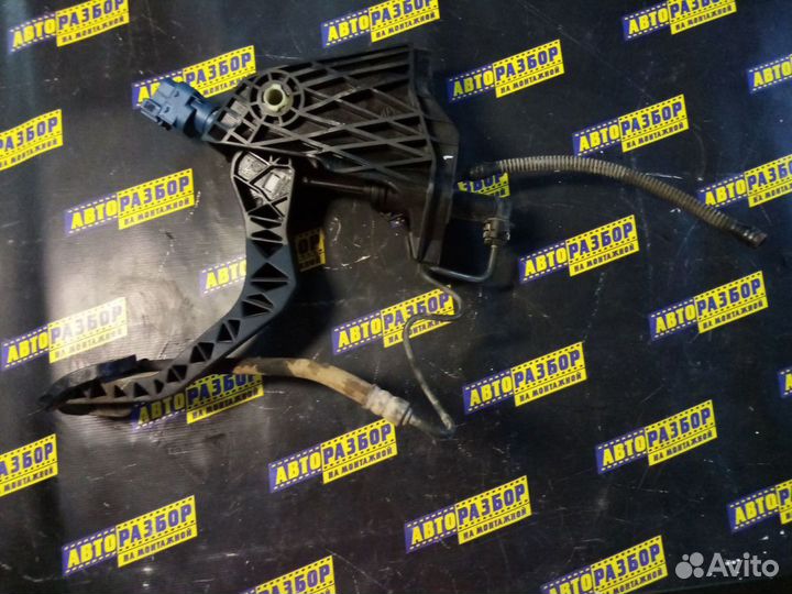 Педаль сцепления Фольксваген Поло