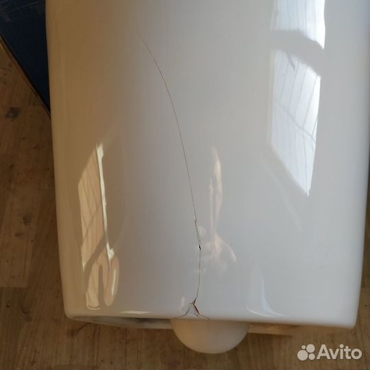 Навесной унитаз зандини