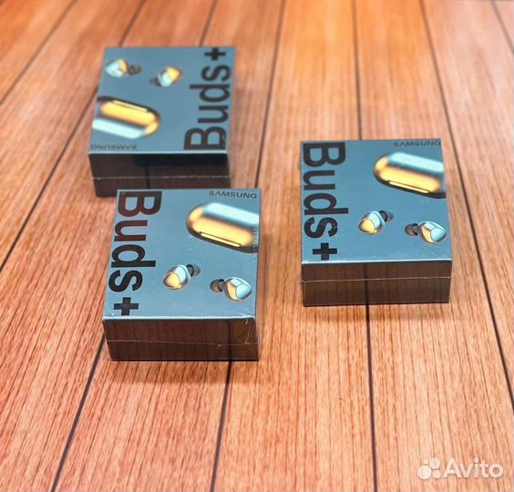 Беспроводные наушники Samsung Galaxy buds +