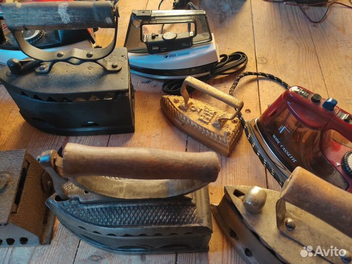 Старинные утюги