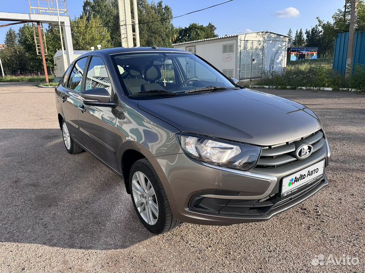 LADA Granta 1.6 МТ, 2022, 44 000 км