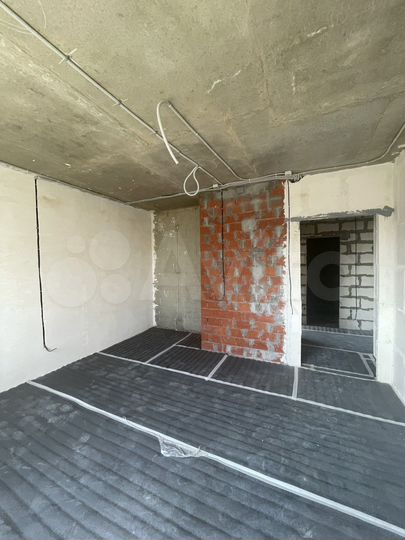 2-к. квартира, 65,1 м², 12/18 эт.