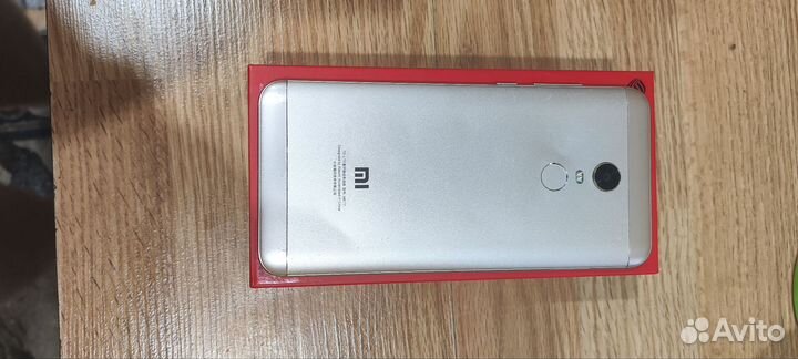 Xiaomi Redmi 5 Plus, 4/64 ГБ