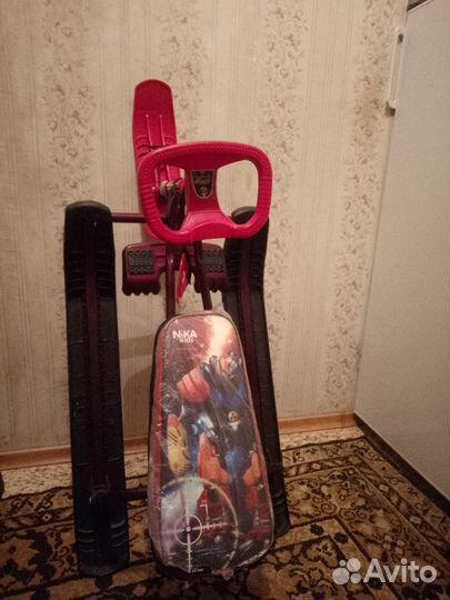 Продам снегокат новый