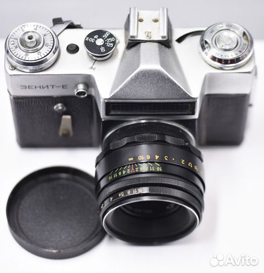 Фотоаппарат Зенит-Е с объективом Гелиос 44-2