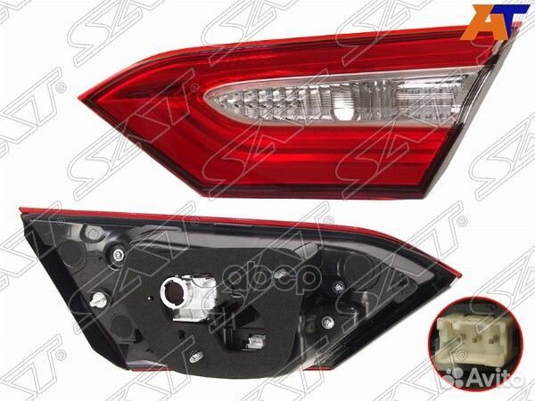 Фонарь в крышку багажника toyota camry 18- rh