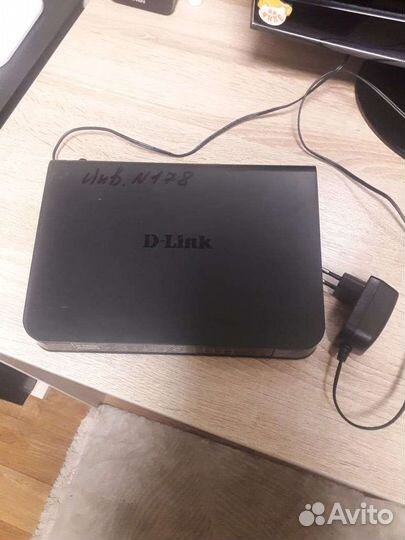 Коммутатор (switch) D-link Des-1024a