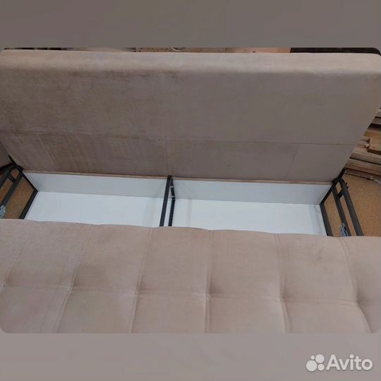 Новый прямой диван