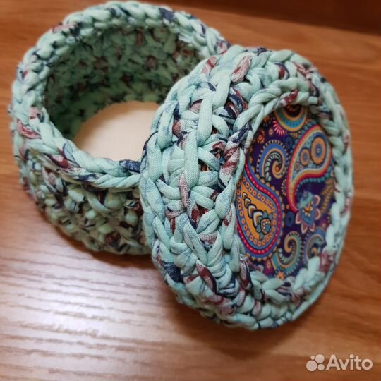Вязаные шкатулки