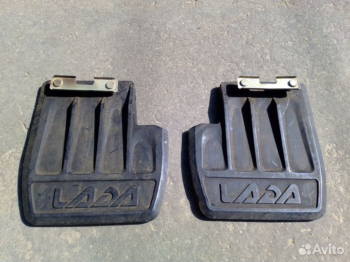 Задние брызговики Ваз-2114