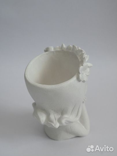 Декоративное кашпо, ваза 