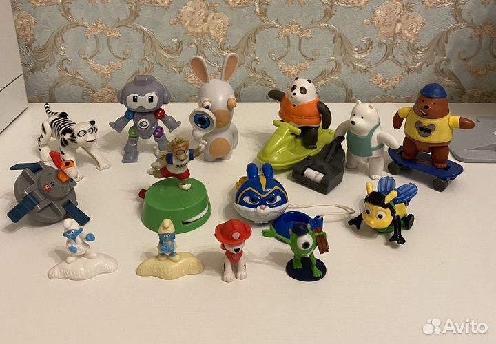 Миньоны из макдональдса, киндеры