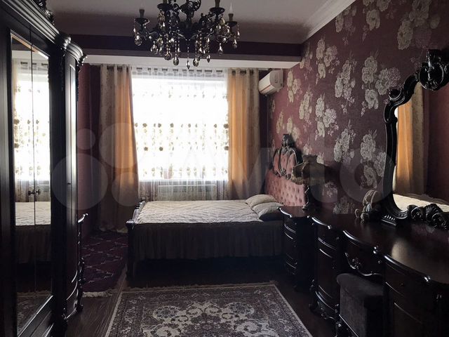 2-к. квартира, 76 м², 2/9 эт.