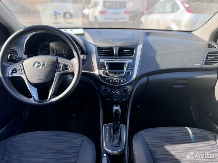 Hyundai Solaris 1.6 AT, 2015, 77 000 км