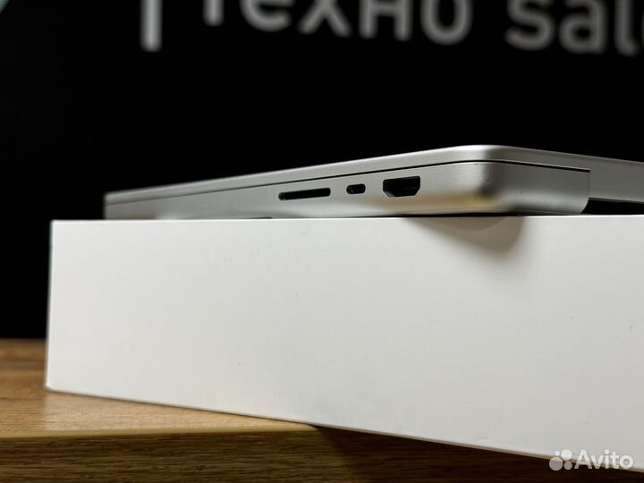 Apple macbook pro 14 m1 16/512 (15 циклов)