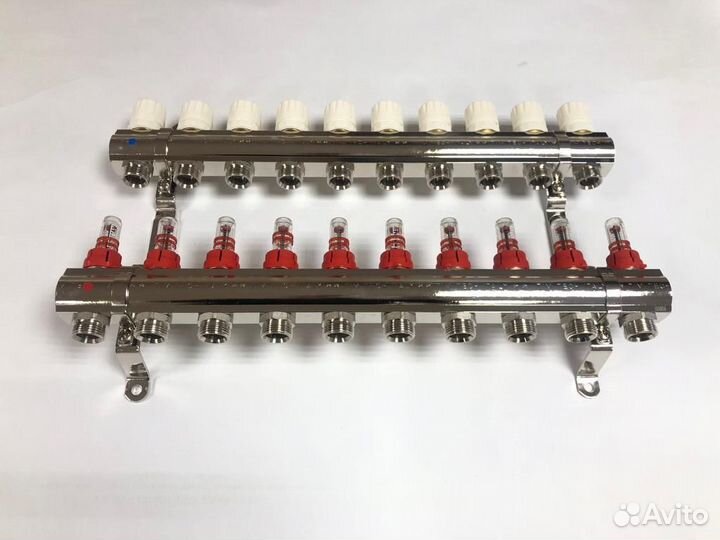 Коллекторная группа с расходомерами 1
