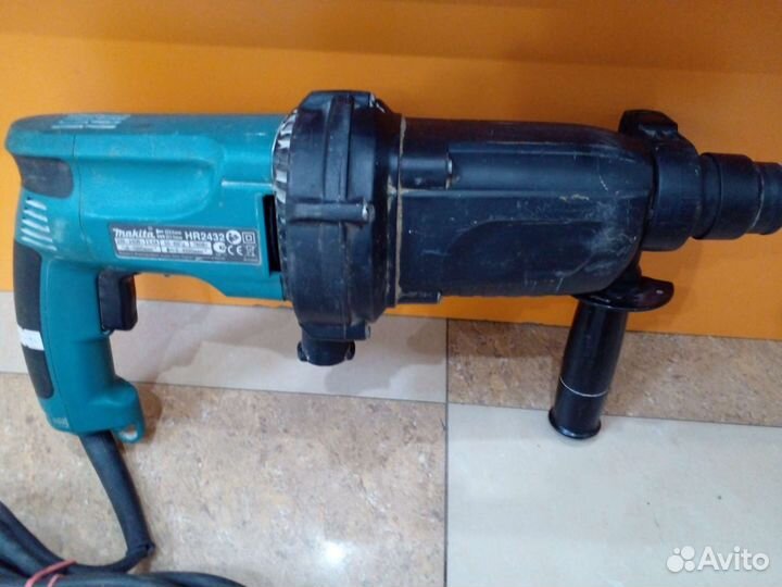 Перфоратор Makita 2432
