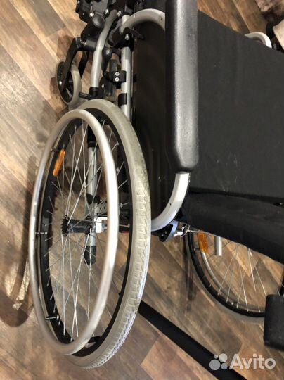 Коляска инвалидная