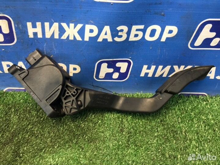 Педаль газа Peugeot 307 1.6 TU5JP4 2007