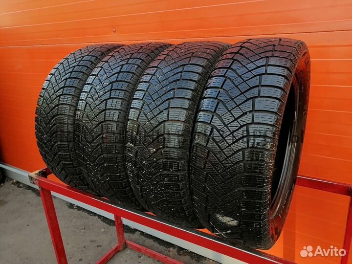 Pirelli Ice Zero FR 205/55 R16 89S