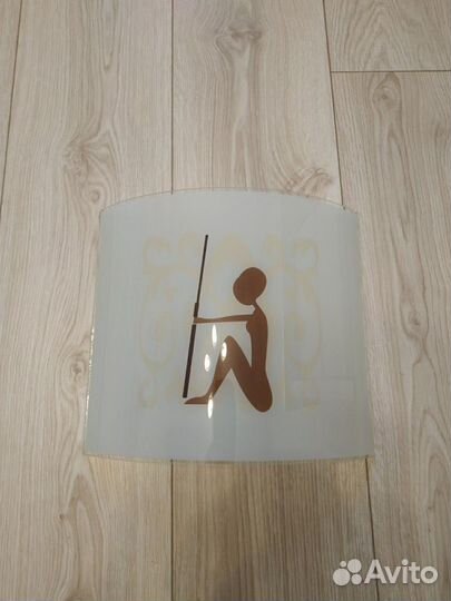 Люстра настенная