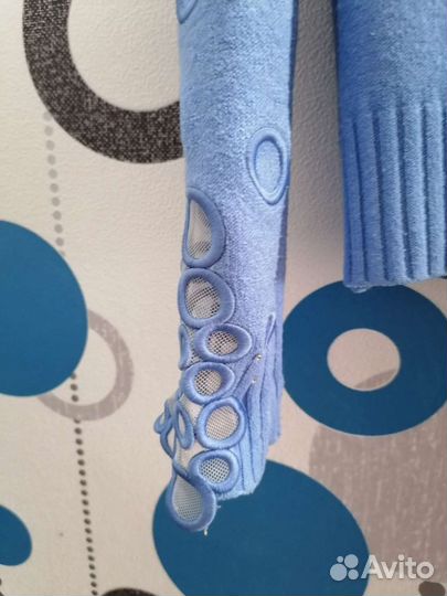 Свитер женский