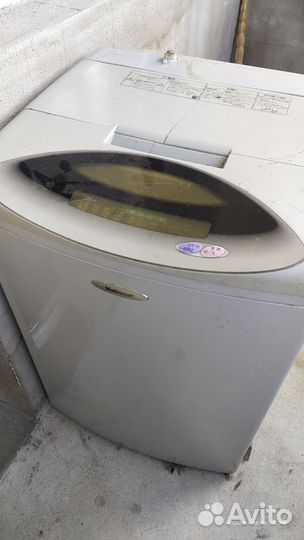 Стиральная машина с вертикальной загрузкой Япония