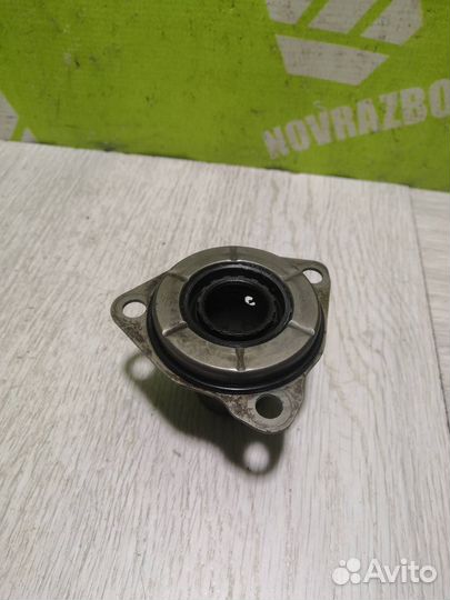 Втулка направляющая выжимного подшипника Ауди А4