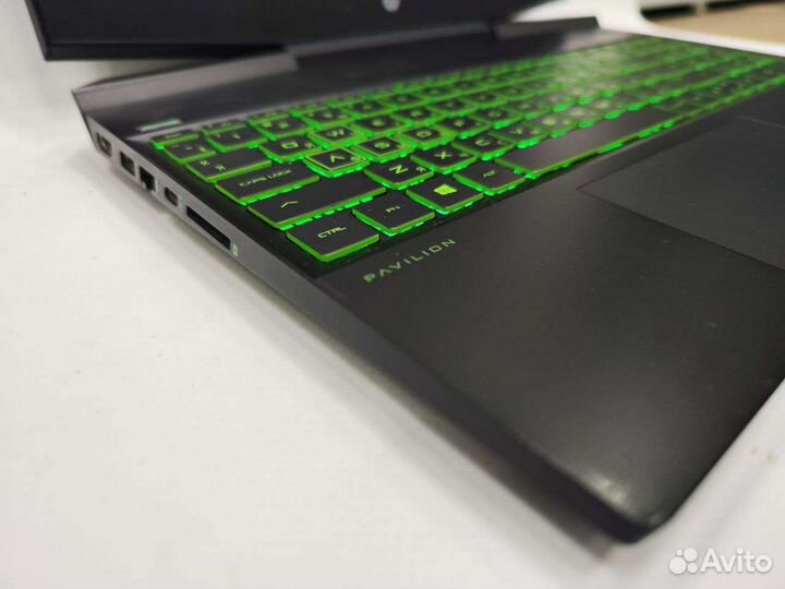 Игровой ноутбук HP. В очень хорошем состоянии