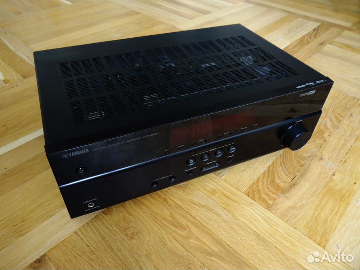 Ресивер AV Yamaha HTR-2067 + 5 колонок Sven ihoo