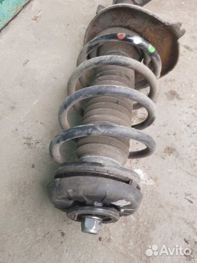 Амортизатор передний левый Citroen C4 picasso 2.0