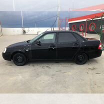 ВАЗ (LADA) Priora 1.6 MT, 2015, 200 000 км, с пробегом, цена 725 000 руб.