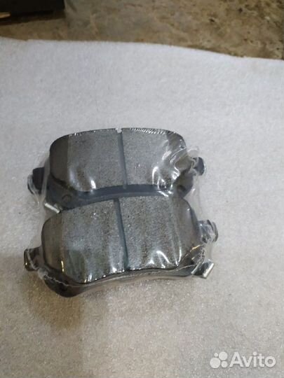 Колодки тормозные задние Chrysler, Dodge