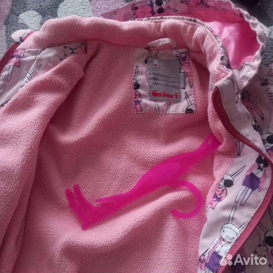 Ветровка для девочки