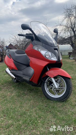 Продается скутер Aprilia Atlantic 250