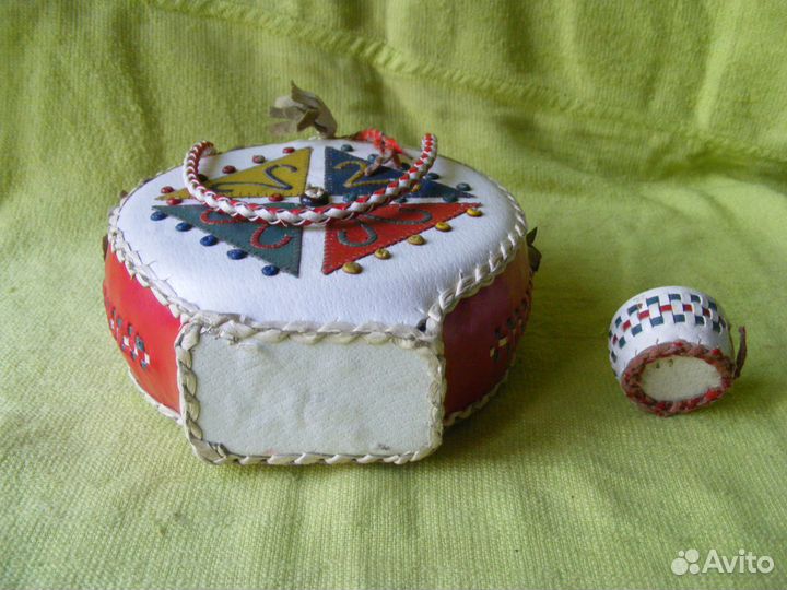 Бутылка / Штоф стеклянный в натуральной коже