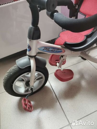 Детский трехколесный велосипед бу