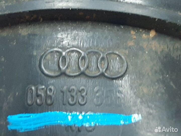 Патрубок воздушного фильтра Volkswagen Passat B5