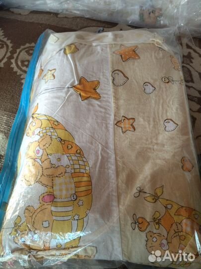 Бортики на кроватку