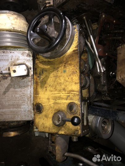 Станок токарный иж 1и611п иж250итвм запчасти