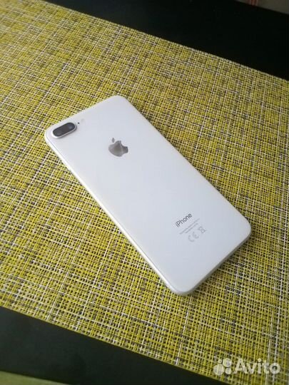 iPhone 8 Plus, 64 ГБ