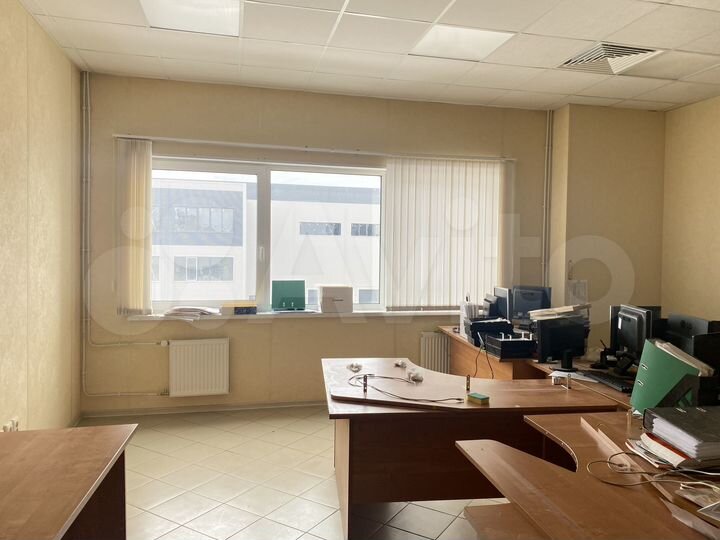 1296м2 склад в п.Шушары